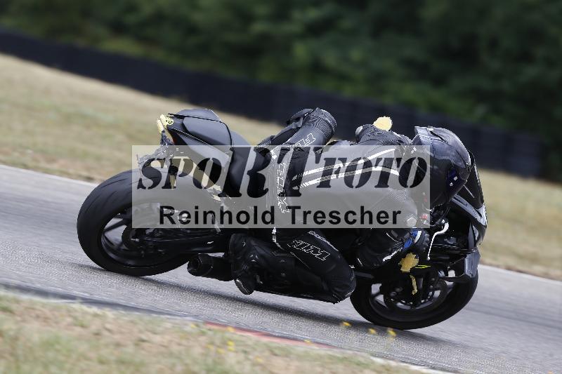 /32 07.07.2025 Plüss Moto Sport ADR/Einsteiger/backside